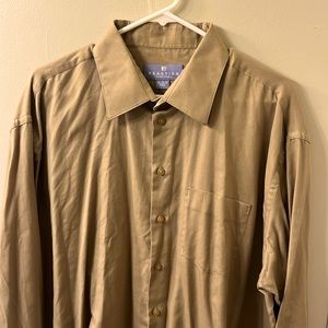 Like New. Kenneth Cole Reaction Men’s Dress Shirt. XXL. 18/34-35